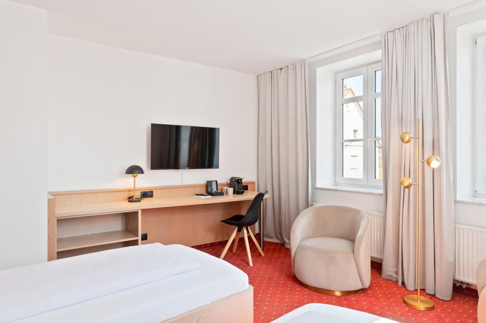 Steiners Hotel Airport-Messe Штутгарт Экстерьер фото