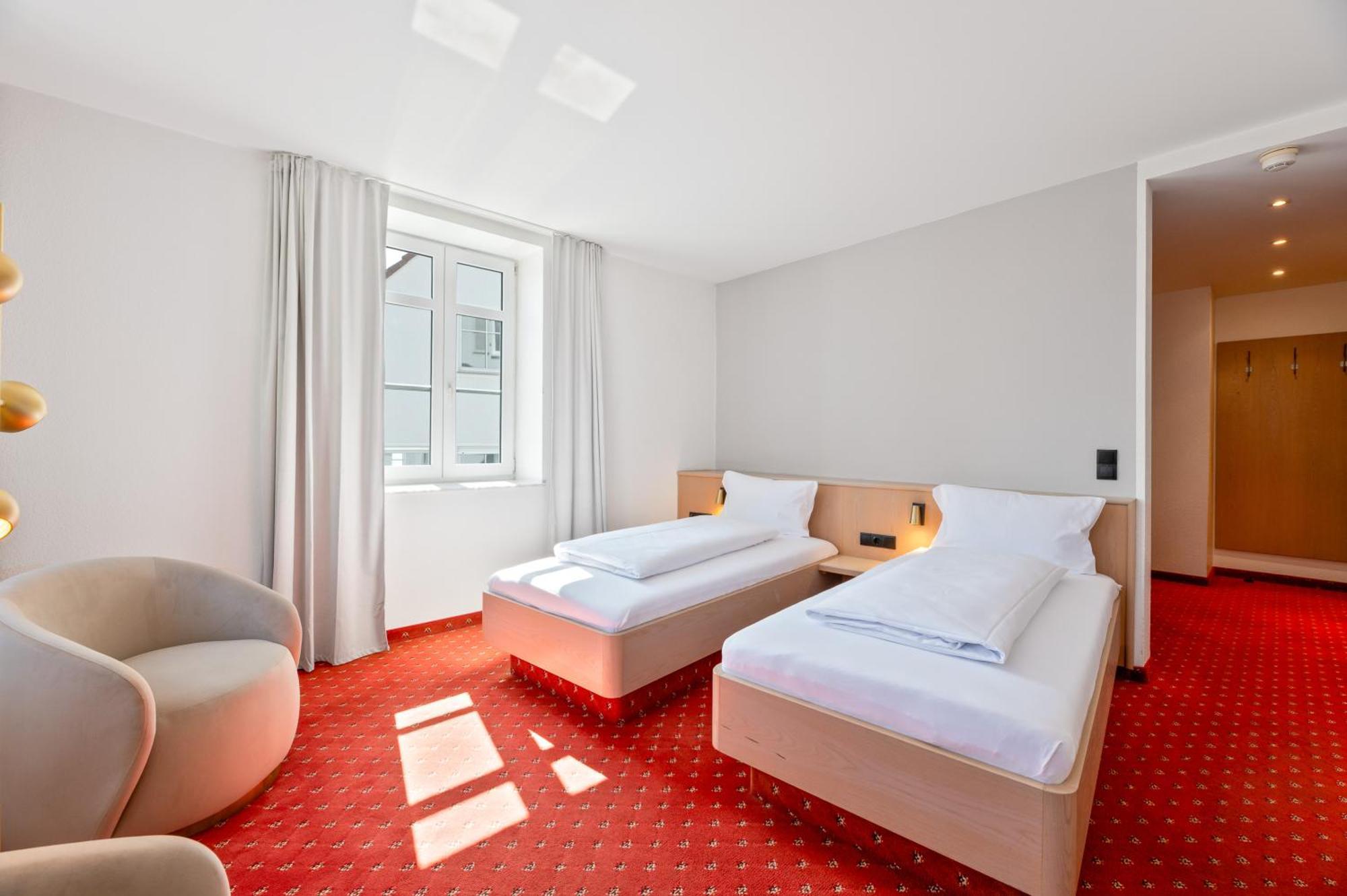 Steiners Hotel Airport-Messe Штутгарт Экстерьер фото