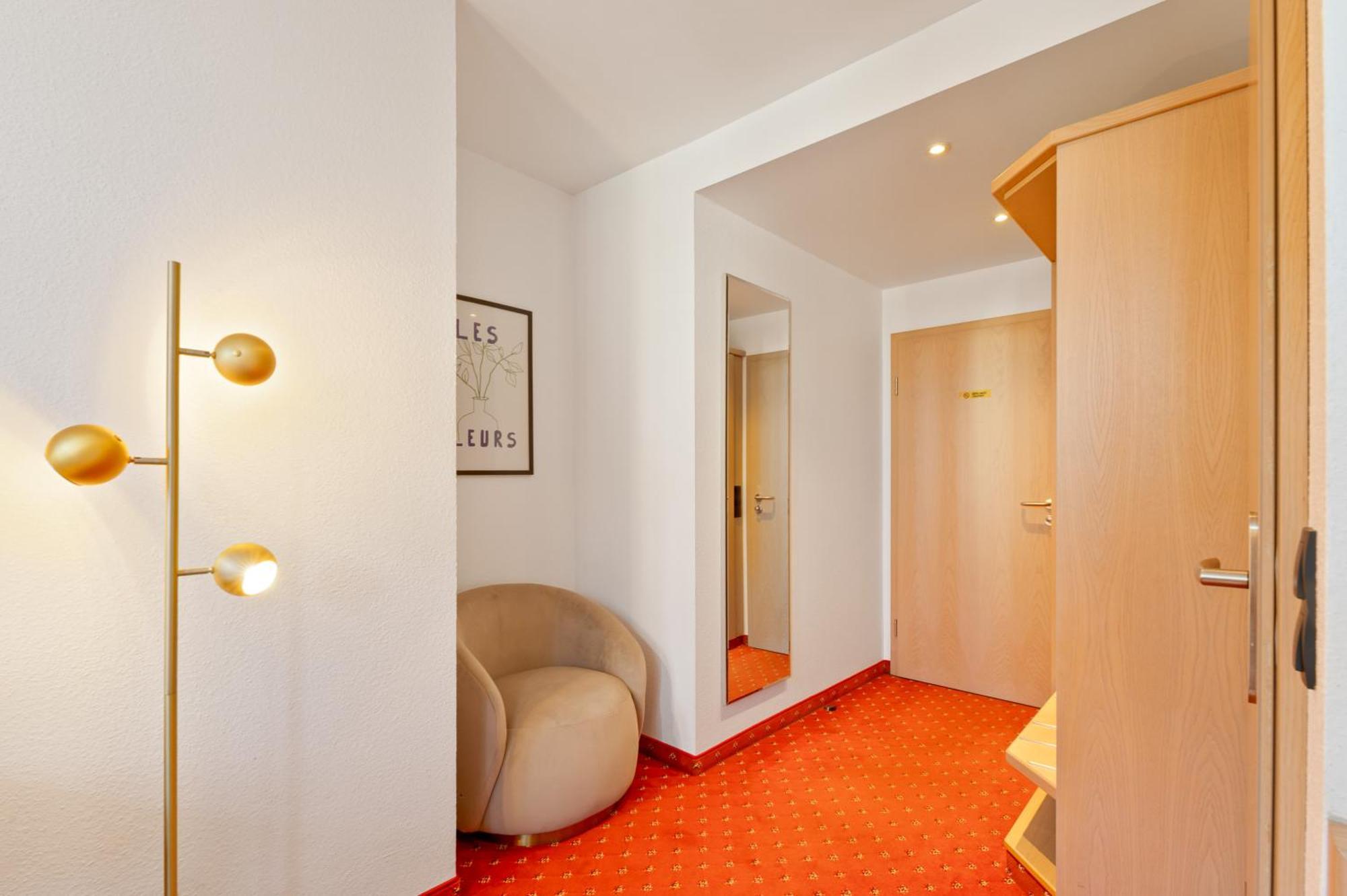 Steiners Hotel Airport-Messe Штутгарт Экстерьер фото