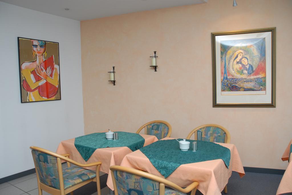 Steiners Hotel Airport-Messe Штутгарт Экстерьер фото